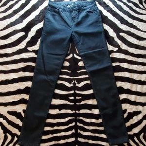 NEW FOREVER 21 Skinny Jeans